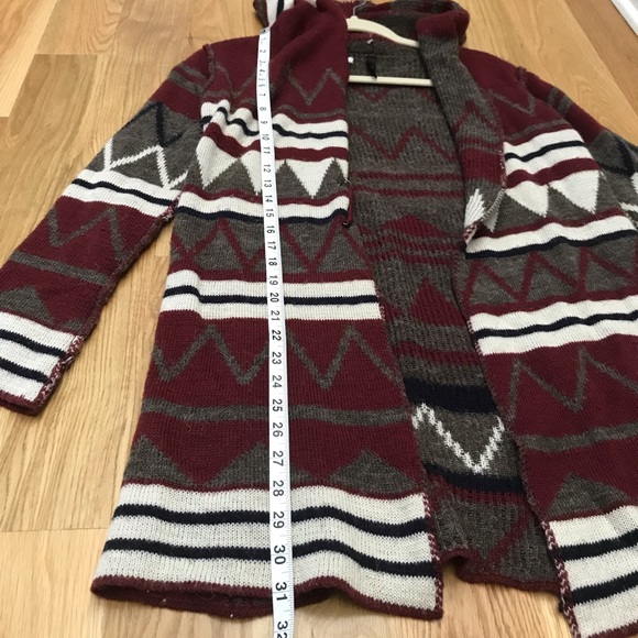 Aztec Sweater Hoodie - Picture 6 of 8